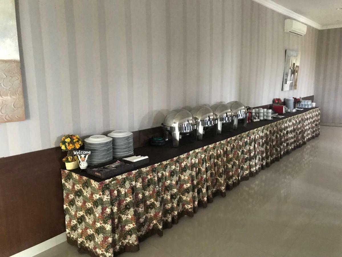 Hotel Arisu Serang